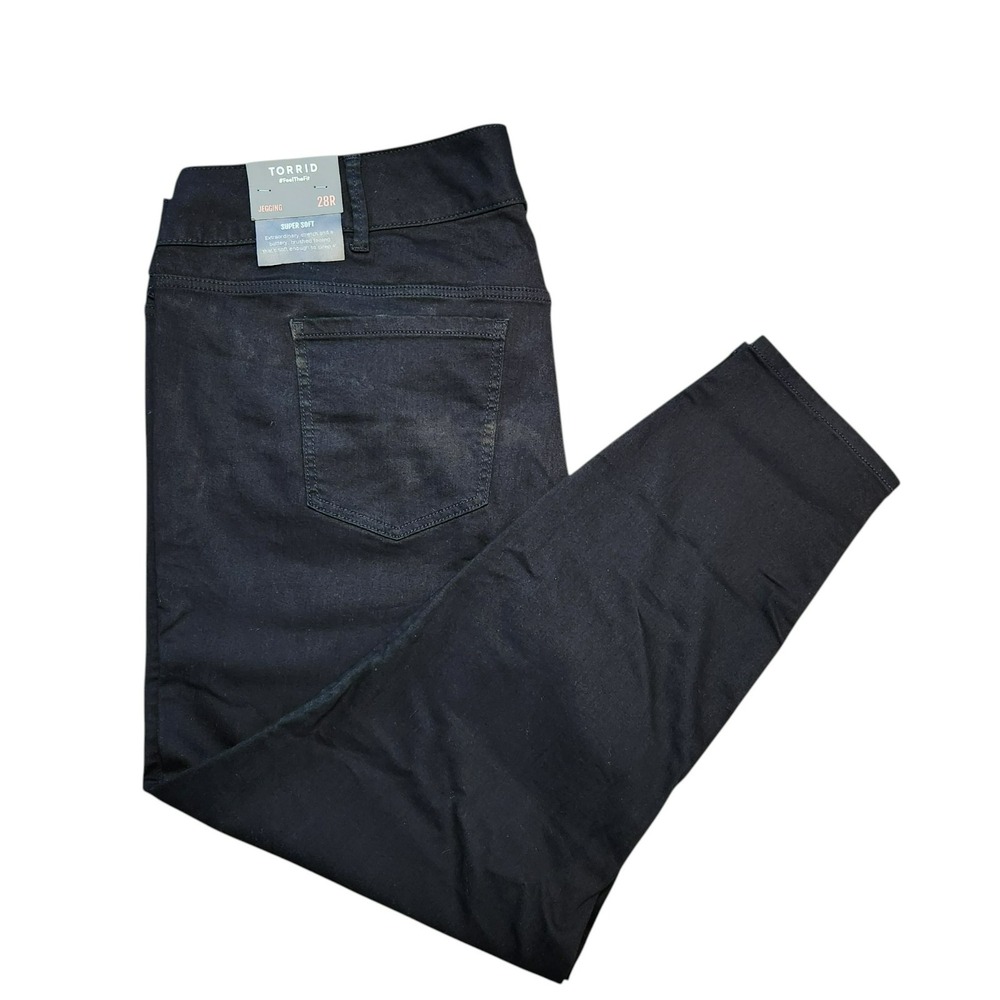 Torrid Super Soft High Rise Jegging Black 3-Button Smoothing Waistband 28R